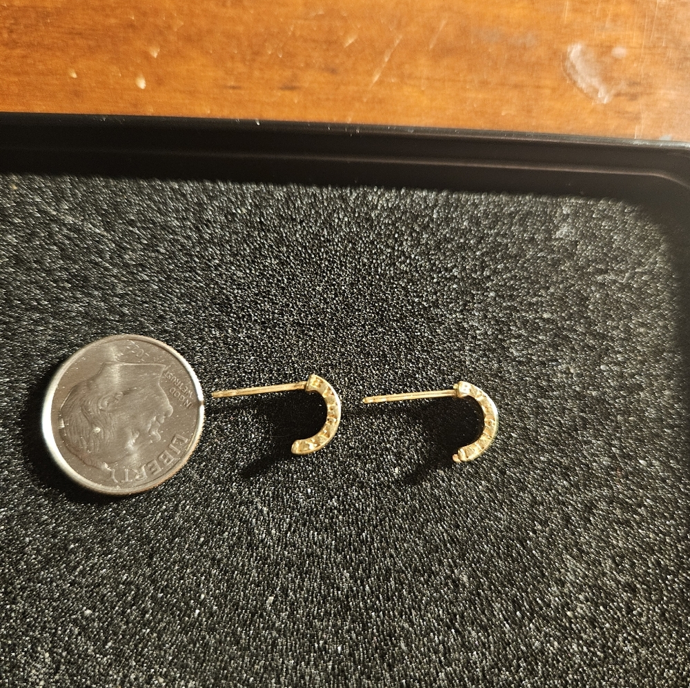 14k real Dubai gold pair of earrings